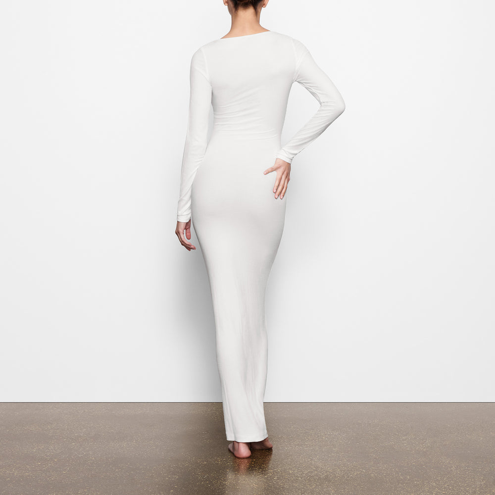 Skims SOFT LOUNGE LONG SLEEVE Dress Wit | SVA-379120