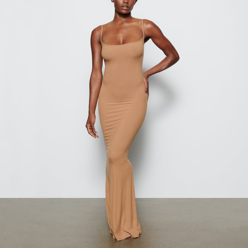 Skims SOFT LOUNGE LONG SLIP Dress Bruin | GMW-453017