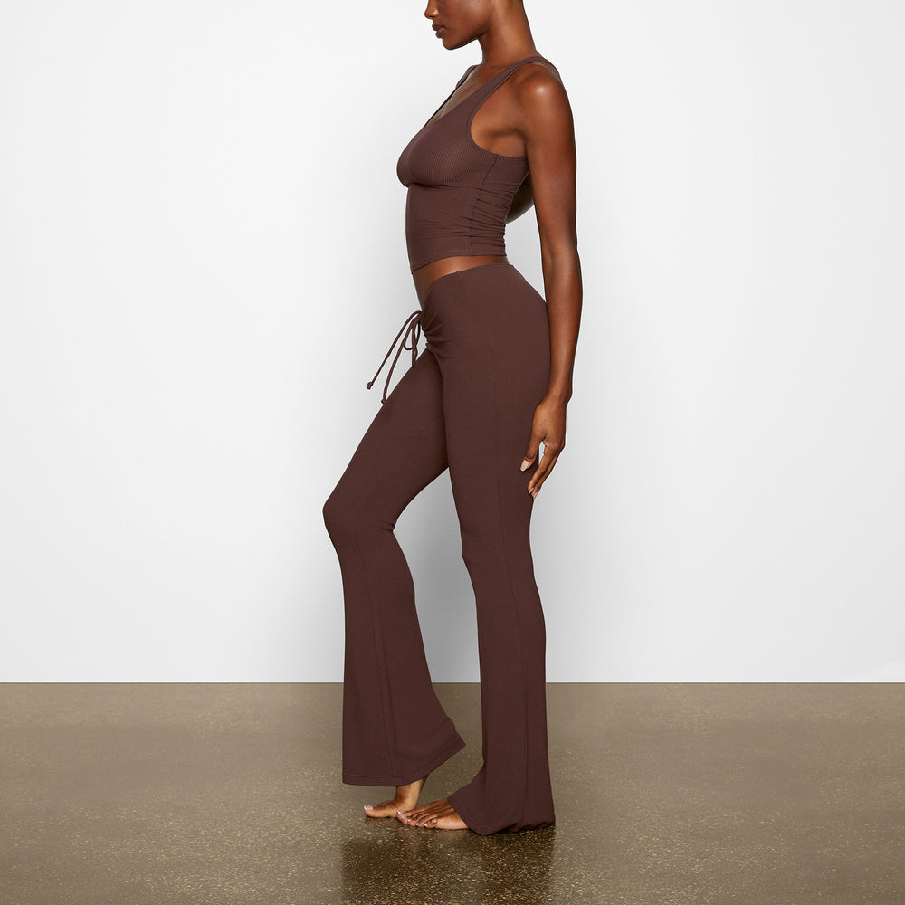 Skims SOFT LOUNGE RUCHED Broek Chocola | OEH-016785
