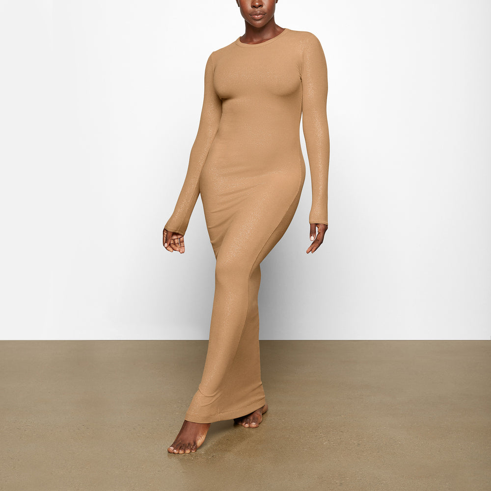 Skims SOFT LOUNGE SHIMMER CREW NECK LONG Dress Bruin | ZJI-237196