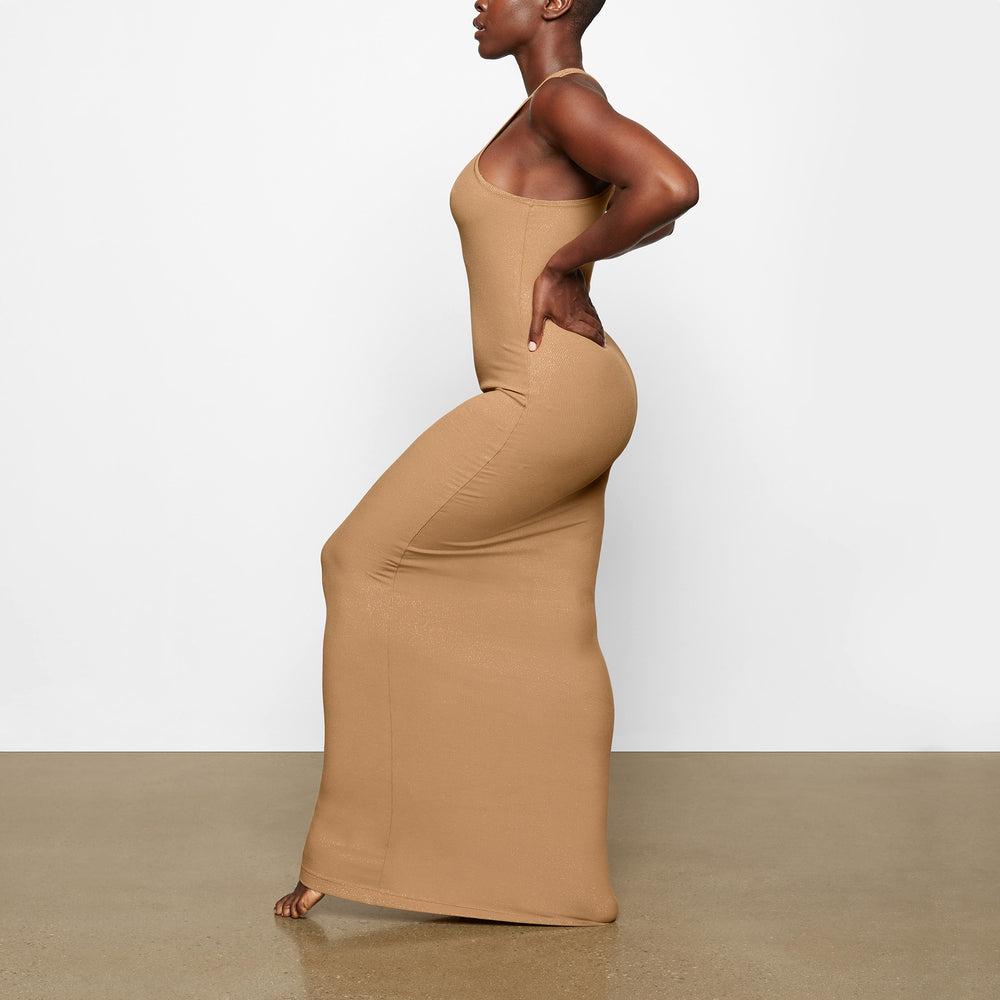 Skims SOFT LOUNGE SHIMMER RACERBACK Dress Bruin | EBW-925847