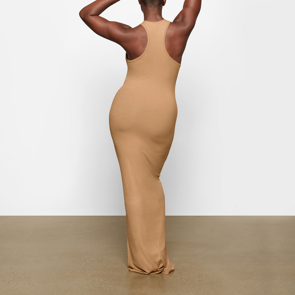 Skims SOFT LOUNGE SHIMMER RACERBACK Dress Bruin | EBW-925847