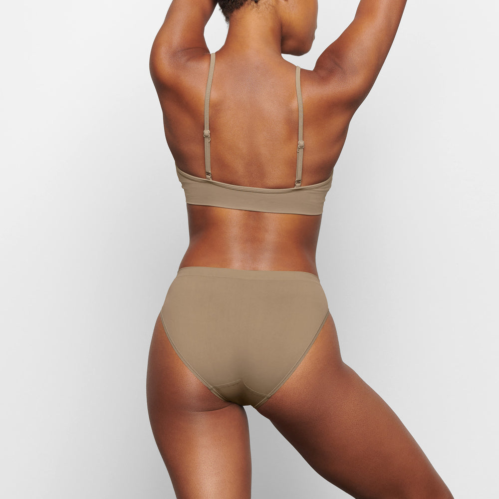 Skims SOFT SMOOTHING Brief Abrikoos | LZM-069521