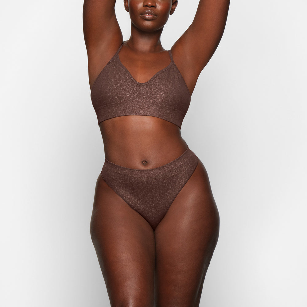Skims SOFT SMOOTHING SHINE Thong Chocola | COI-971056
