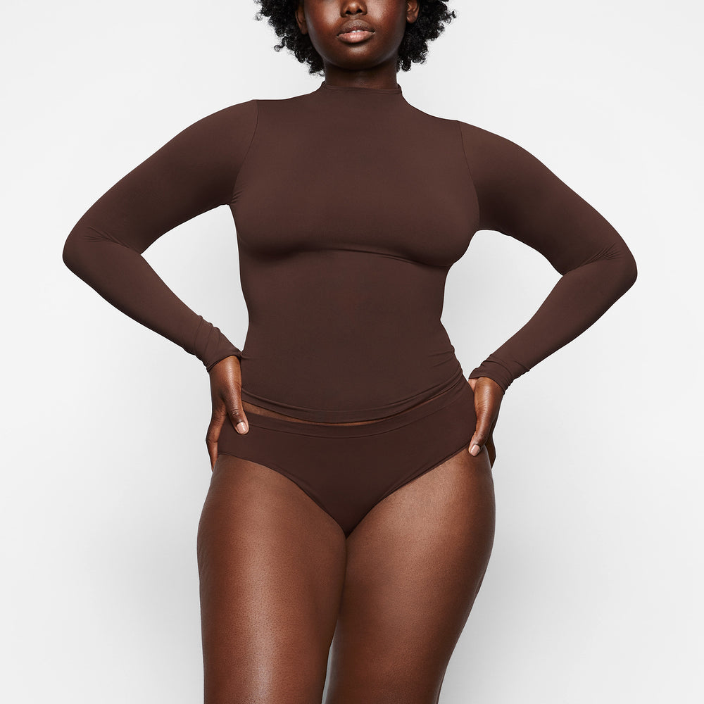 Skims SOFT SMOOTHING TURTLENECK TOP T-shirt Chocola | OXD-317298