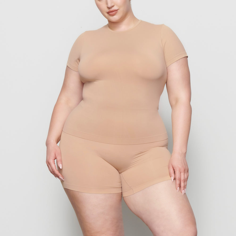 Skims SOFT SMOOTHING T-shirt Beige | PHG-756298