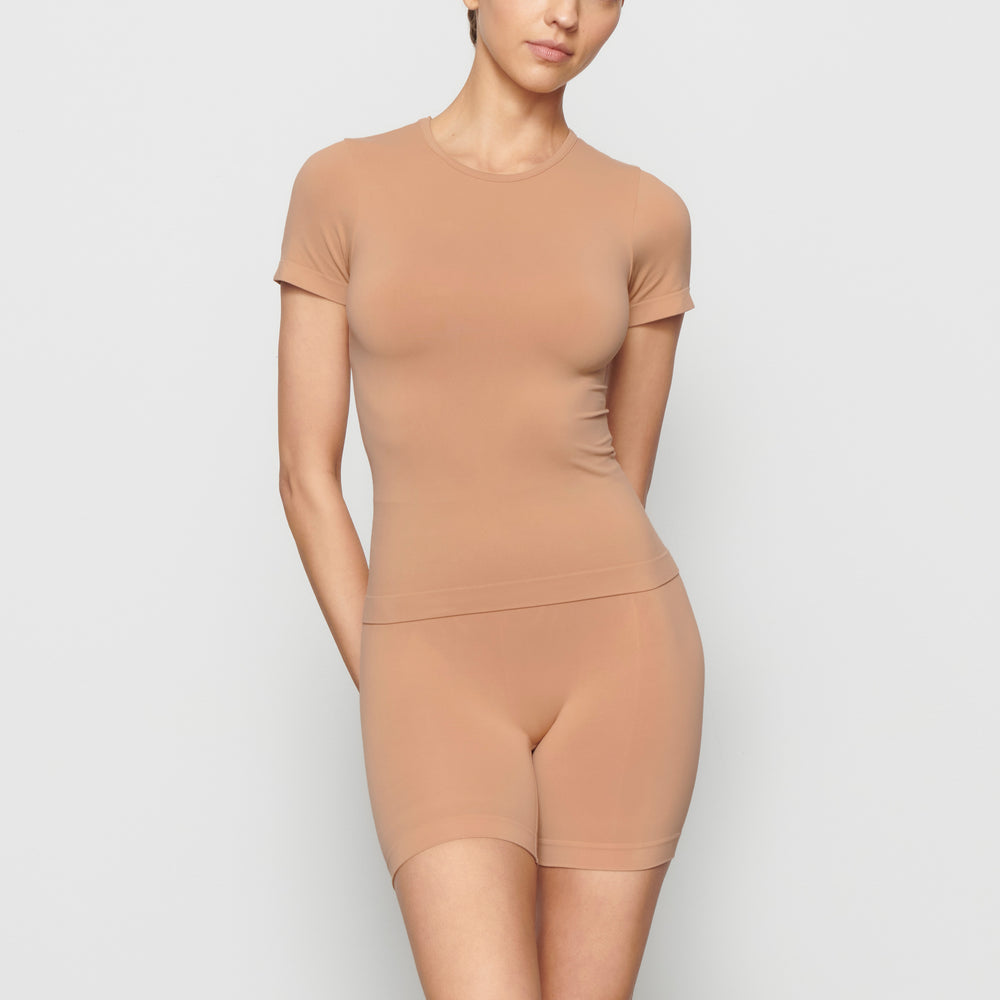 Skims SOFT SMOOTHING T-shirt Beige | VTO-367250