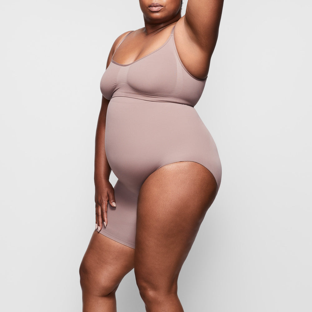 Skims SOLUTION SHORT #1 One Leg Shapewear Bruin | MDB-504963