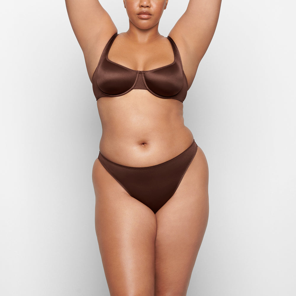 Skims STRETCH SATIN HIGH LEG Bikini Chocola | SEM-931860