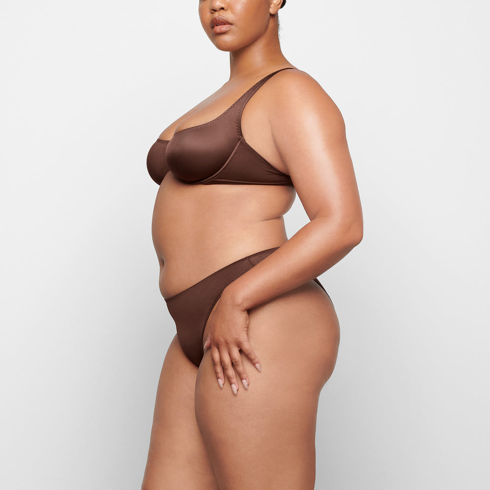 Skims STRETCH SATIN HIGH LEG Bikini Chocola | SEM-931860