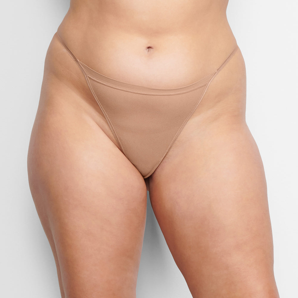 Skims SUMMER MESH STRING Thong Abrikoos | EQP-608754