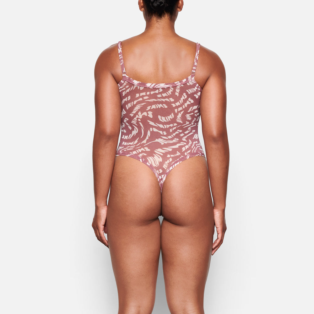 Skims SUMMER MESH Strappy Bodysuit RASPBERRY SWIRL | EZS-369871