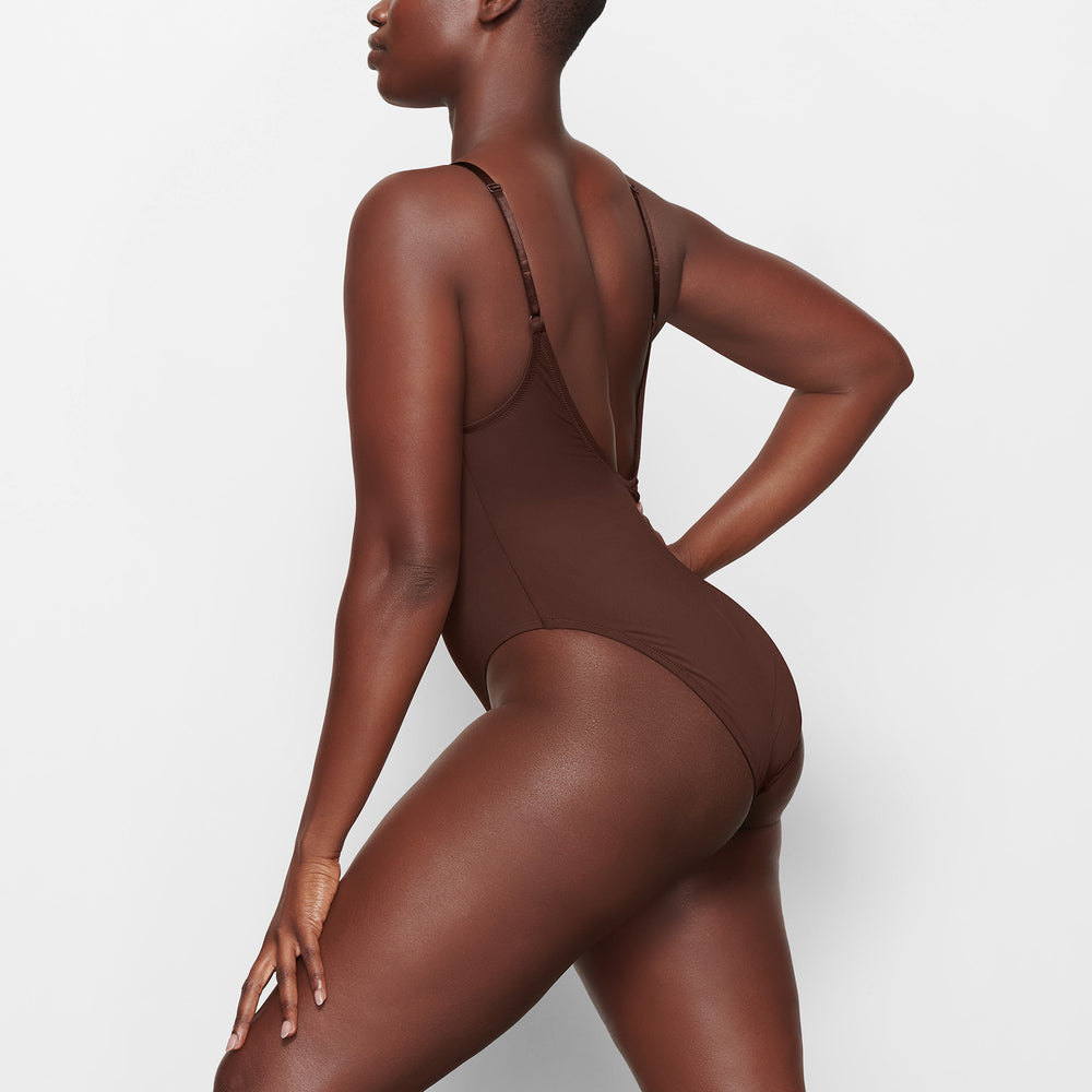 Skims SWIM SCOOP NECK One Piece Chocola | HXR-240763