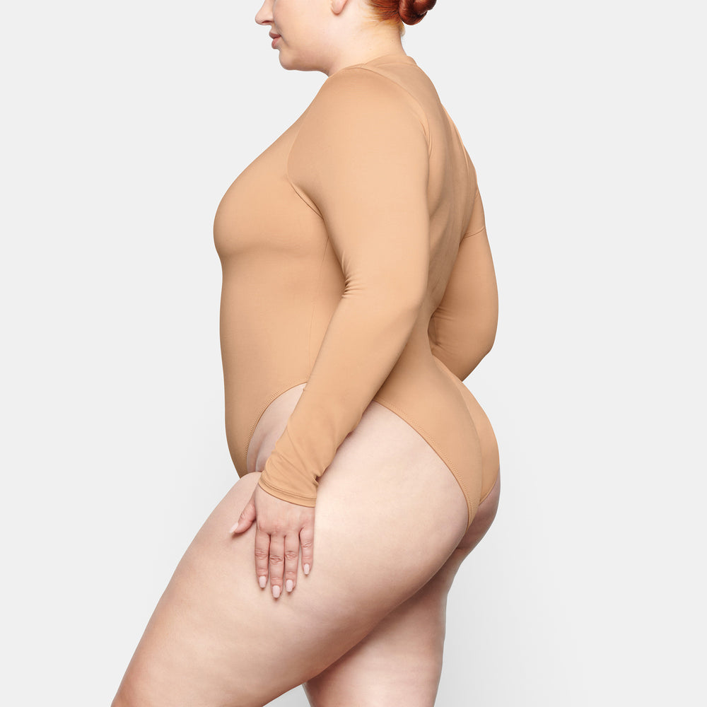 Skims SWIM ZIP FRONT LONG SLEEVE One Piece Beige | CXU-915802