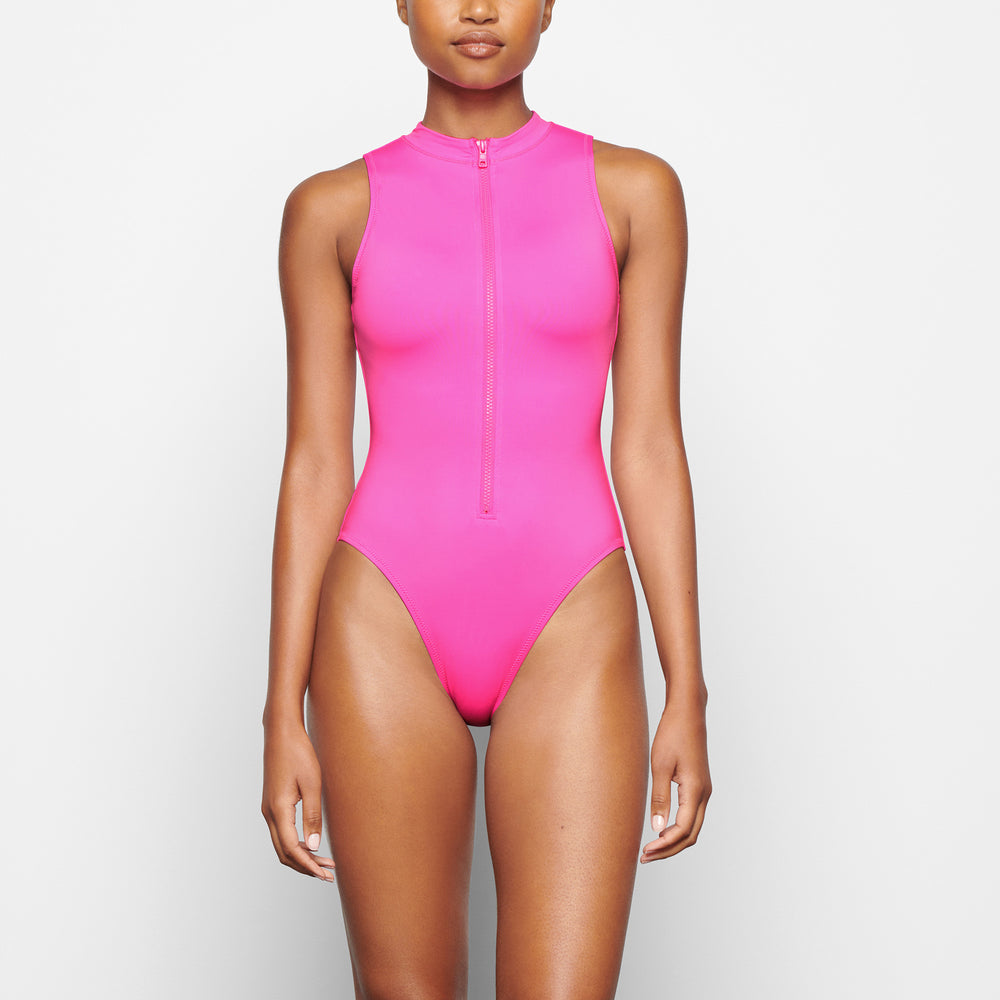 Skims SWIM ZIP FRONT SLEEVELESS One Piece Roze | LYE-297618