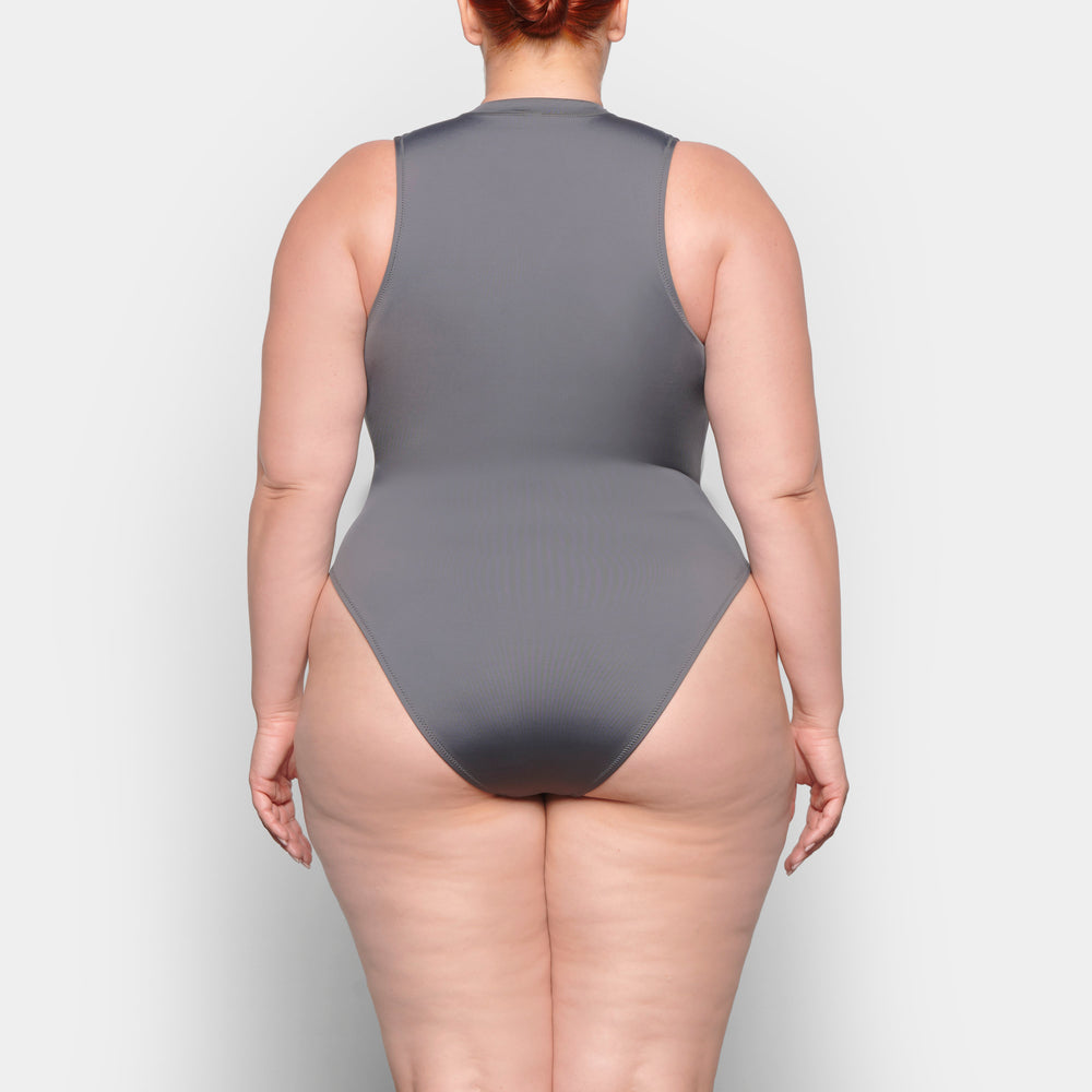 Skims SWIM ZIP FRONT SLEEVELESS One Piece Diepgrijs | OYX-642509
