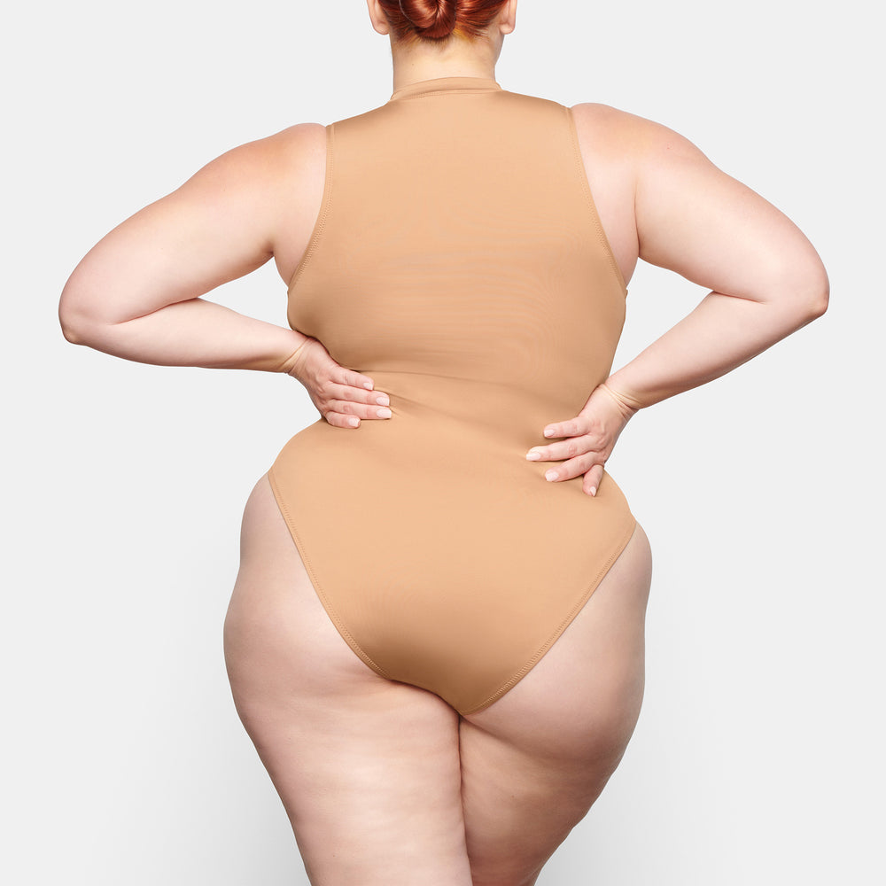 Skims SWIM ZIP FRONT SLEEVELESS One Piece Beige | XNW-306857