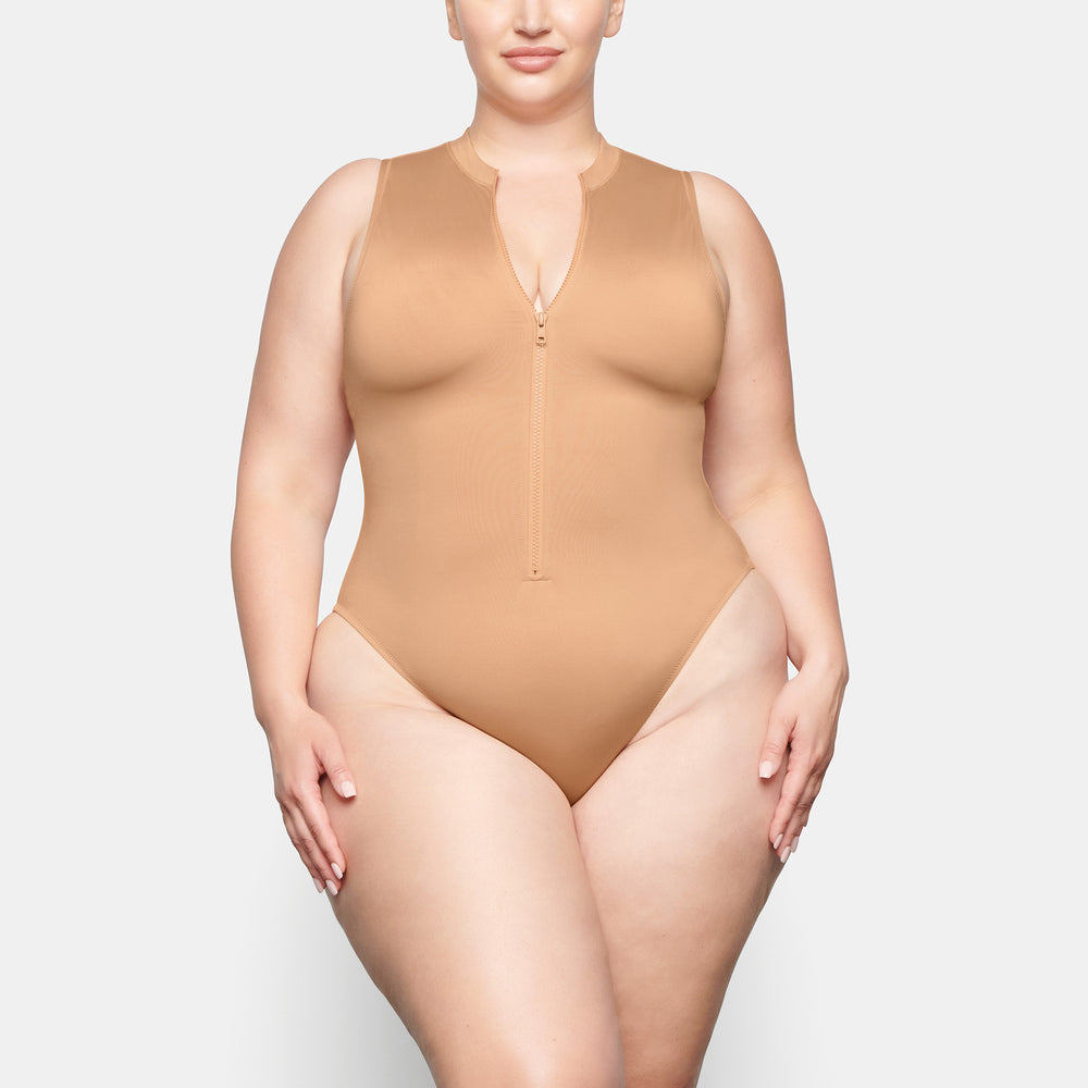 Skims SWIM ZIP FRONT SLEEVELESS One Piece Beige | XNW-306857