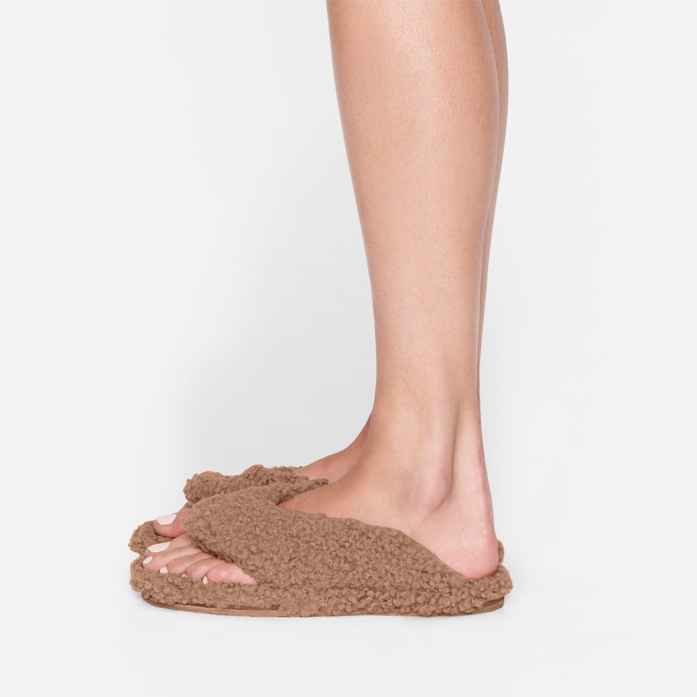 Skims TEDDY Pantoffels Bruin | GCA-680597