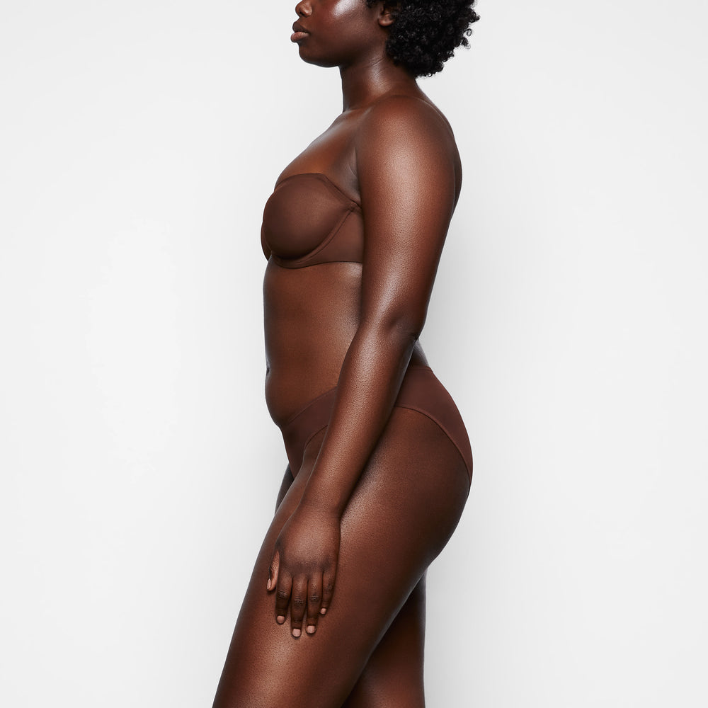Skims ULTRA FINE MESH Strapless Bra Chocola | LEJ-043692