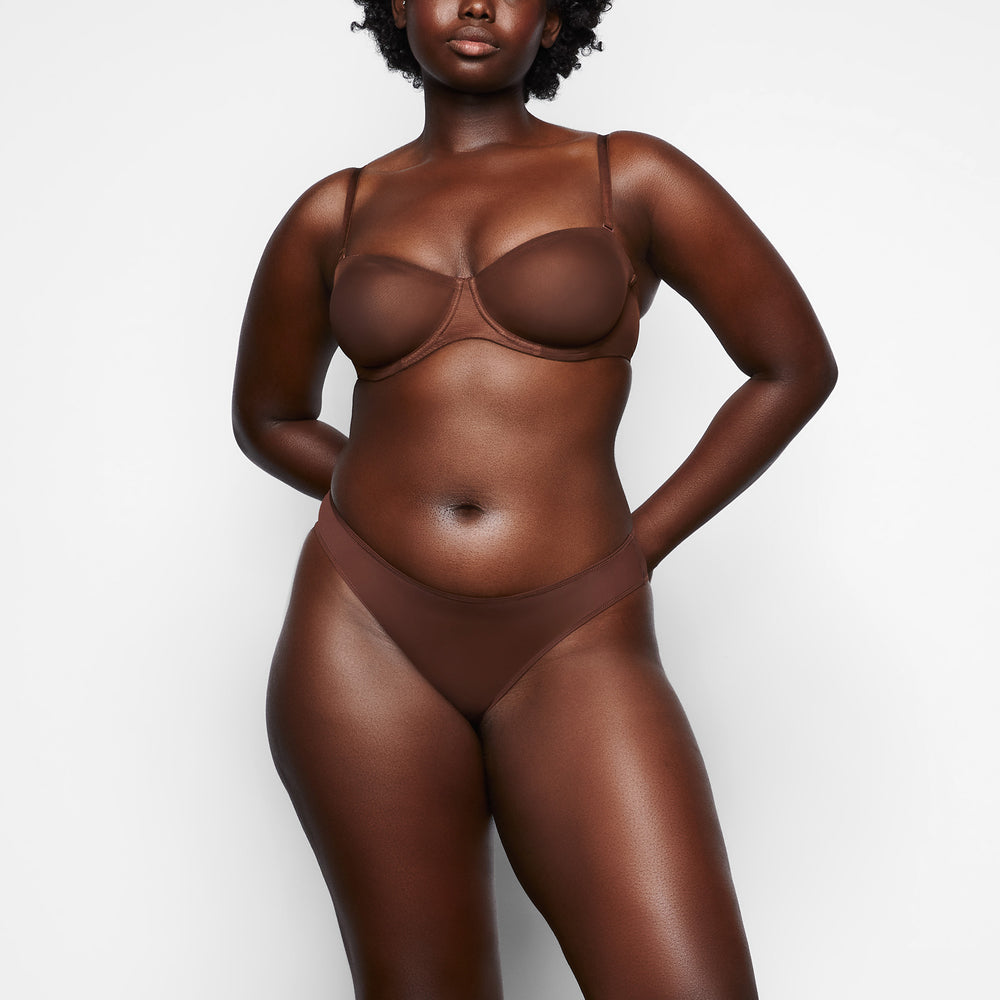 Skims ULTRA FINE MESH Strapless Bra Chocola | LEJ-043692
