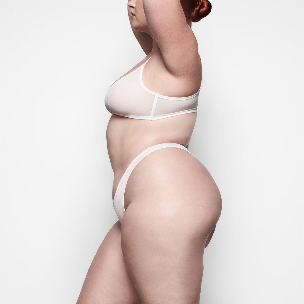 Skims ULTRA FINE MESH TRIANGLE Bralette Wit | ERI-701264