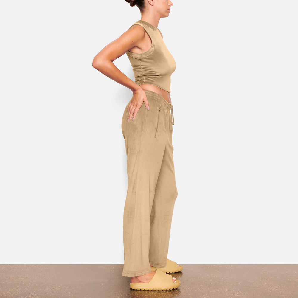 Skims VELOUR CREW NECK Tank Goud | GER-623958