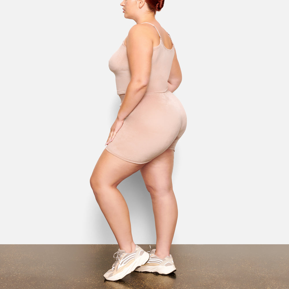 Skims VELOUR Cami Lichtroze | HAT-283679