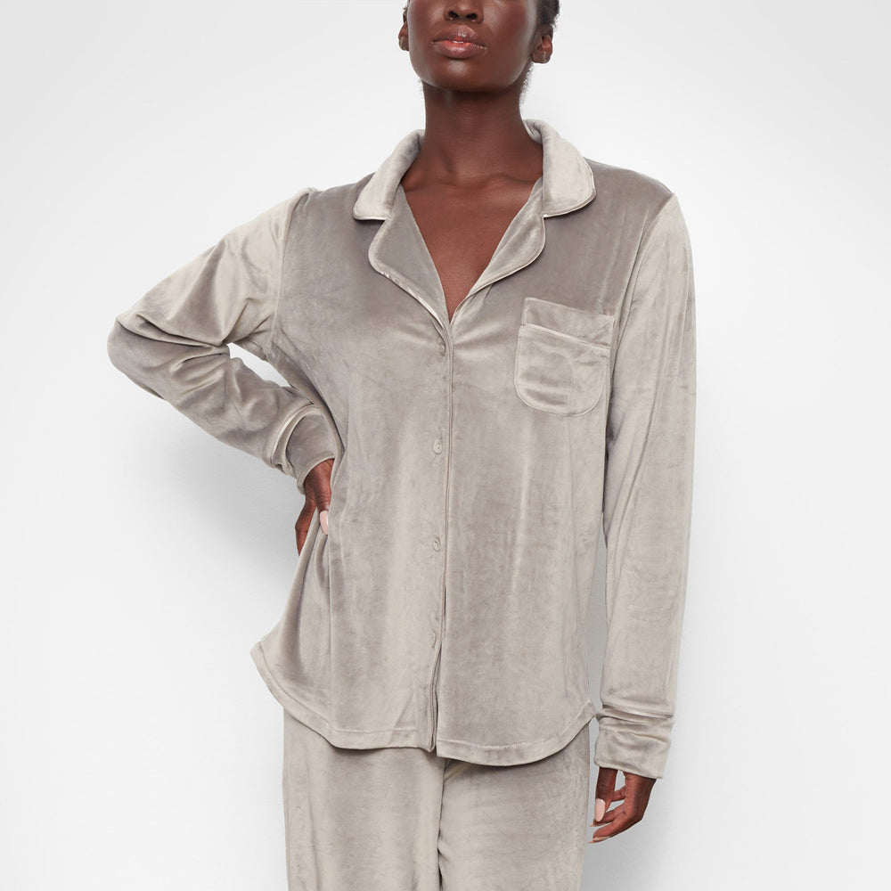 Skims VELOUR Sleep Set Grijs | FPS-659174