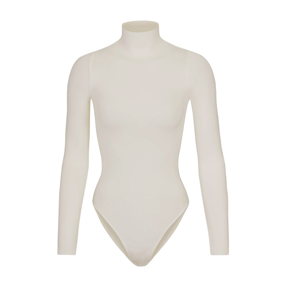 Skims ESSENTIAL MOCK NECK Long Sleeve Bodysuit Wit | PRF-416502