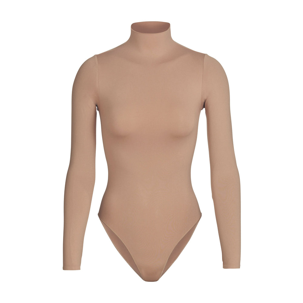 Skims ESSENTIAL MOCK NECK Long Sleeve Bodysuit Abrikoos | QDL-528437