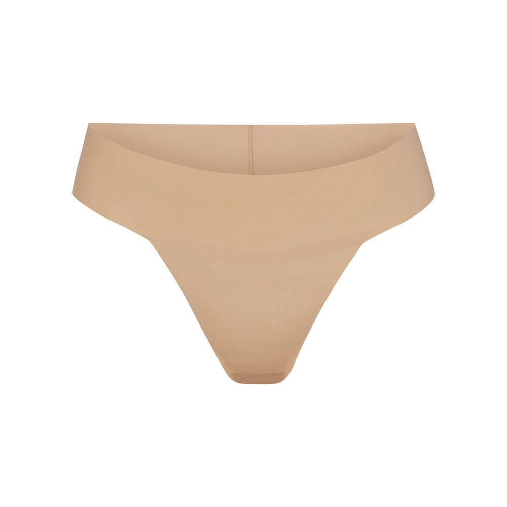 Skims NAKED DIPPED Thong Beige | QOA-961753