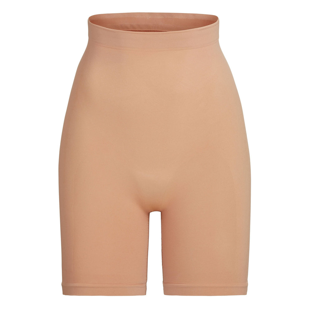 Skims SCULPTING ABOVE THE KNEE W/ OPEN GUSSET Korte Broek Beige | EQG-745930