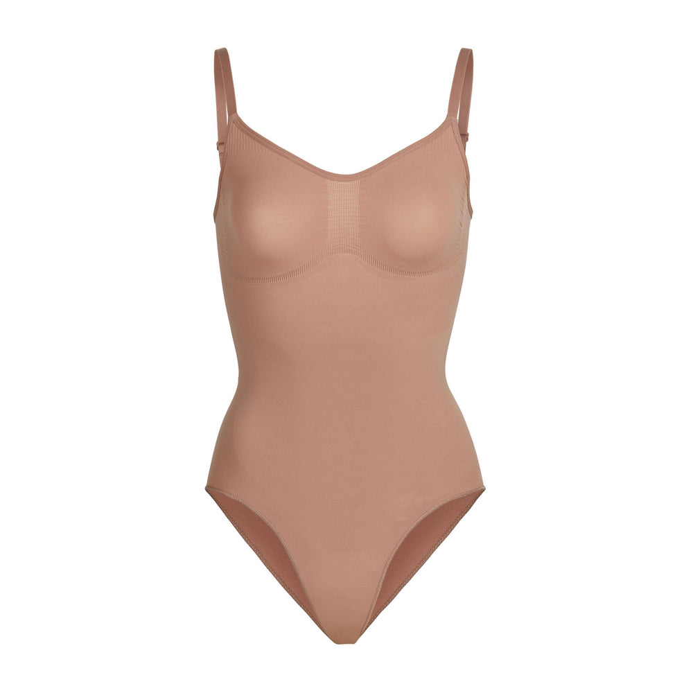 Skims SCULPTING BODYSUIT W. SNAPS Bodysuit Abrikoos | LUC-987561