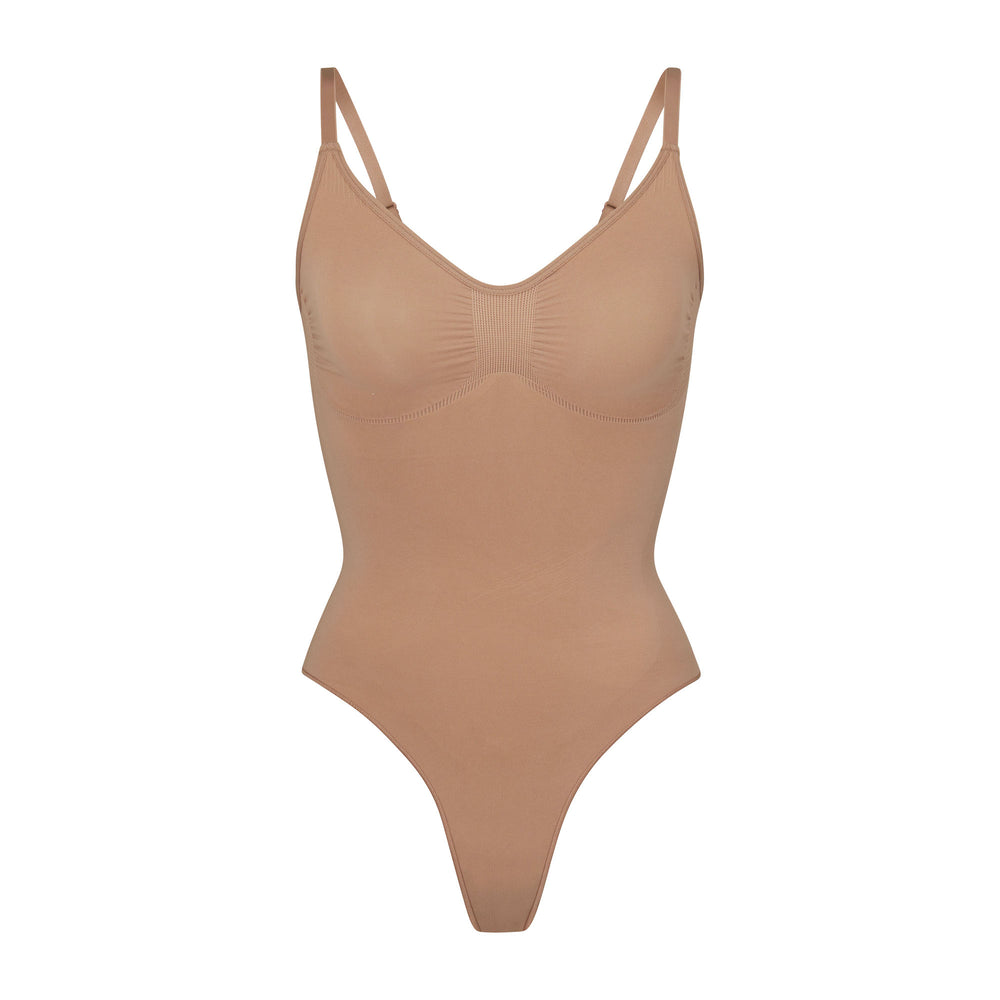 Skims SCULPTING THONG Bodysuit Abrikoos | CTA-462758