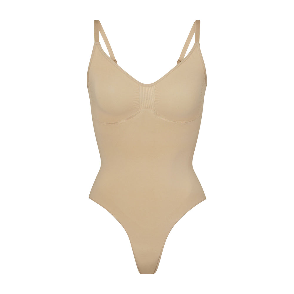 Skims SCULPTING THONG Bodysuit Beige | NQM-123768