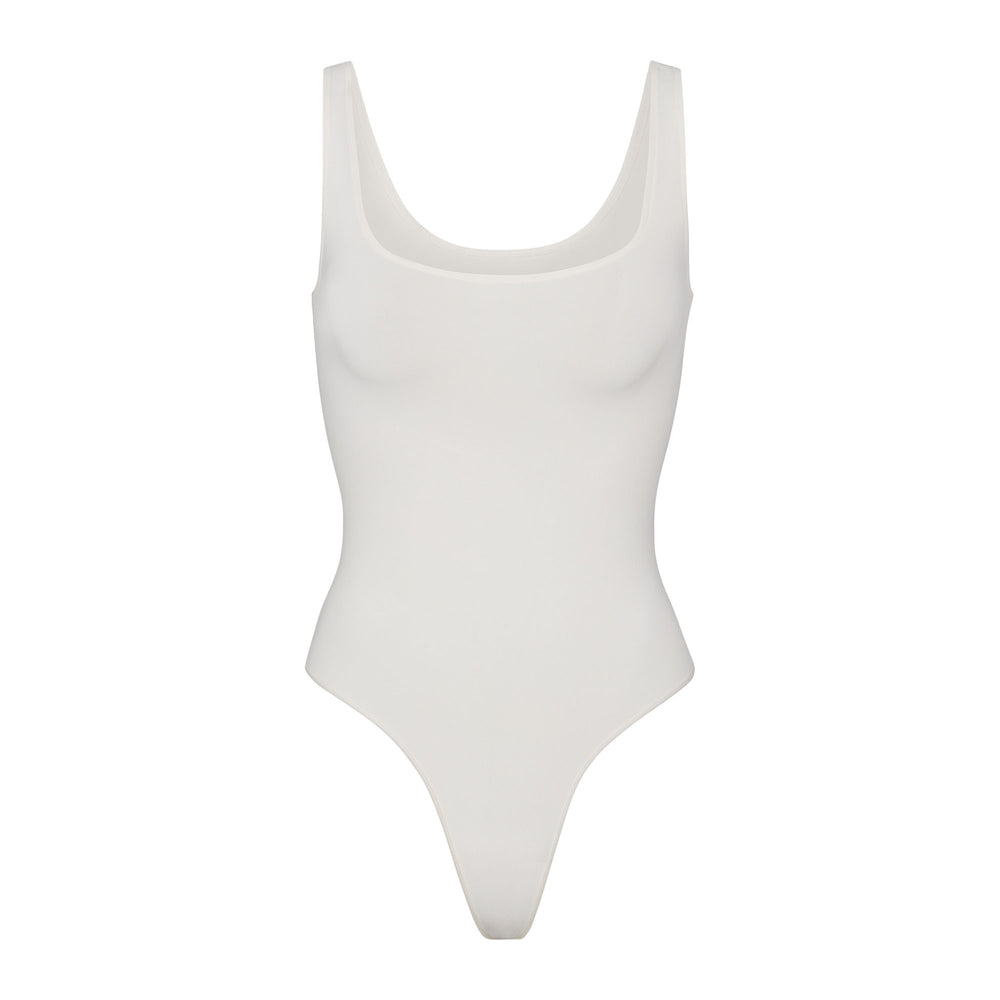 Skims SOFT SMOOTHING Thong Bodysuit Wit | WQJ-029437