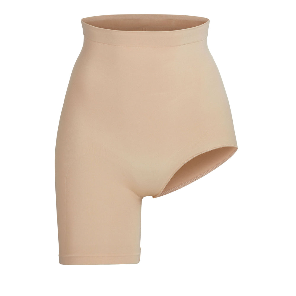 Skims SOLUTION SHORT #1 One Leg Shapewear Beige | XLV-250718